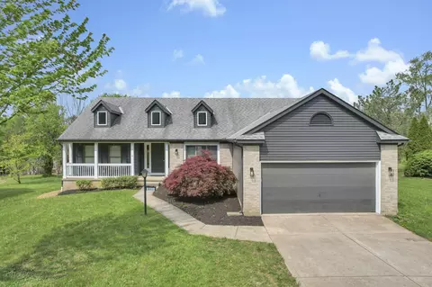 845 Mcnaughten Rd, Columbus, OH 43213