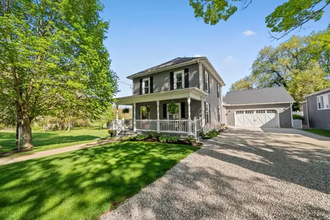 75 Washington St, Centerburg, OH 43011