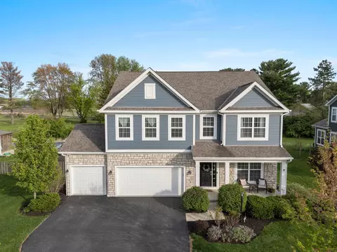 5251 Louden Dr, Lewis Center, OH 43035