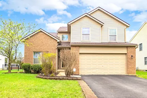 133 Barry Knoll Dr, Pataskala, OH 43062