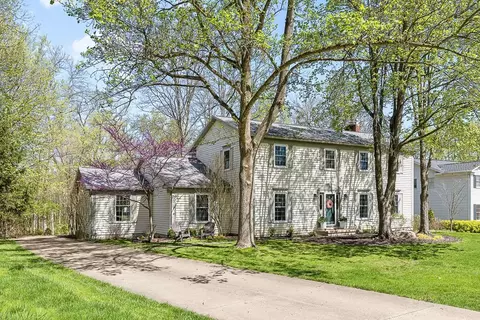 2483 Victoria Pkwy, Hudson, OH 44236