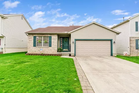 1111 Viewpointe Dr, Columbus, OH 43207