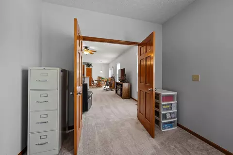 178 Stockard Loop, Delaware, OH 43015 photo 9