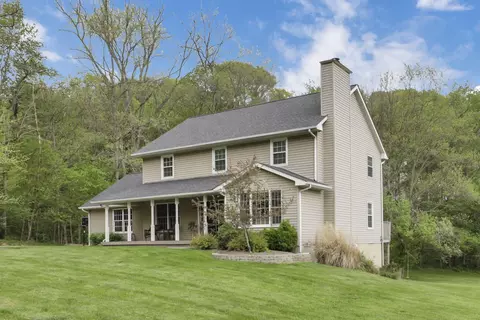 2991 Wheeling Rd NE, Lancaster, OH 43130