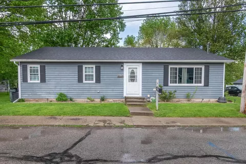 155 Church St, Plain City, OH 43064