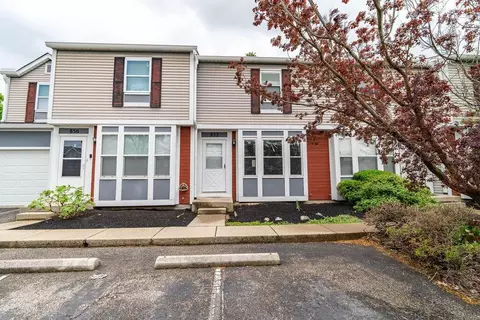 852 Pine Way Dr #E2, Columbus, OH 43085