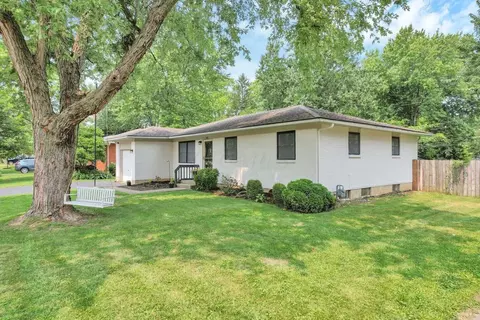 242 Muskingum Dr, Columbus, OH 43230