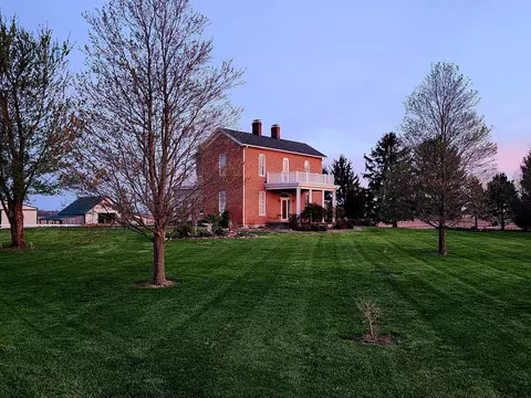 3851 Snow Hill Rd SW, Washington Court House, OH 43160