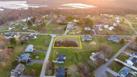 5880 Ballard Rd, Nashport, OH 43830