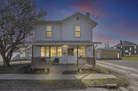 447 Church St, Logan, OH 43138