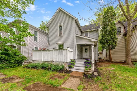 128 S Walnut St, Marysville, OH 43040