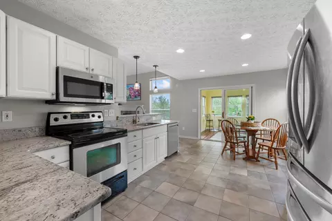 7064 Scioto Chase Blvd, Powell, OH 43065 photo 24