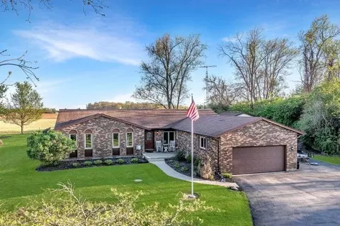 4159 Briarwood Dr, Urbana, OH 43078