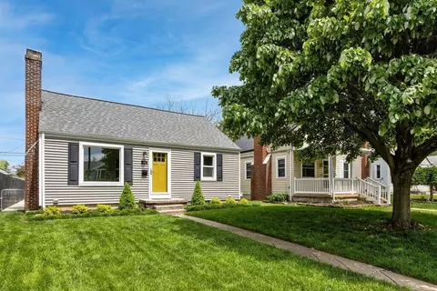 166 E Jeffrey Pl, Columbus, OH 43214