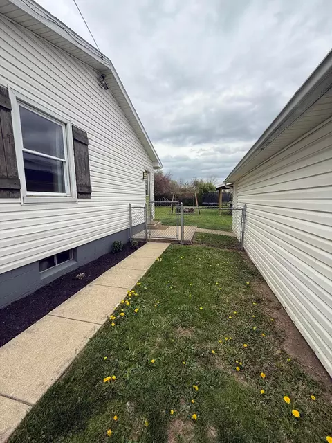 164 Quarry Rd SE, Lancaster, OH 43130