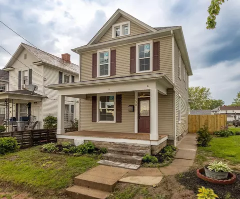 730 Forest Rose Ave, Lancaster, OH 43130