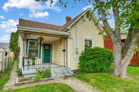 804 Columbus Ave, Washington Court House, OH 43160