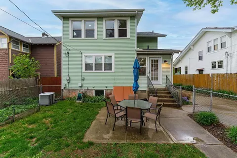 Exterior - 197 E Tulane Rd, Columbus, OH 43202 photo 5 of 8
