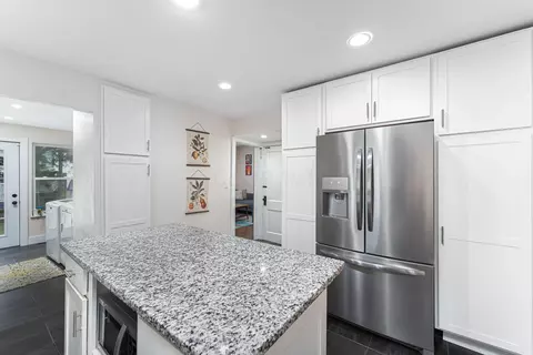 Kitchen - 197 E Tulane Rd, Columbus, OH 43202 photo 1 of 4