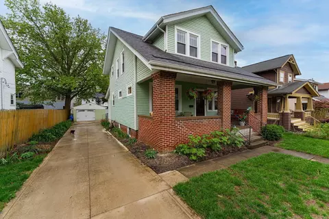 Exterior - 197 E Tulane Rd, Columbus, OH 43202 photo 3 of 8