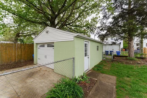 Exterior - 197 E Tulane Rd, Columbus, OH 43202 photo 8 of 8
