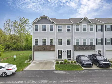 111 Coyote Willow Dr, Reynoldsburg, OH 43068