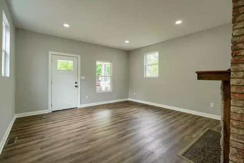 324 E Mound St, Circleville, OH 43113 photo 26