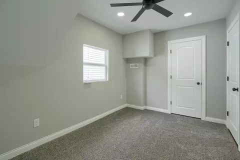324 E Mound St, Circleville, OH 43113 photo 40
