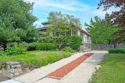 668 Enfield Rd, Columbus, OH 43209