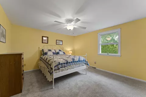Bedroom - 115 Cottswold Dr, Delaware, OH 43015 photo 7 of 8