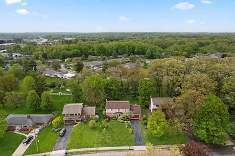 View/Area - 115 Cottswold Dr, Delaware, OH 43015 photo 1 of 2