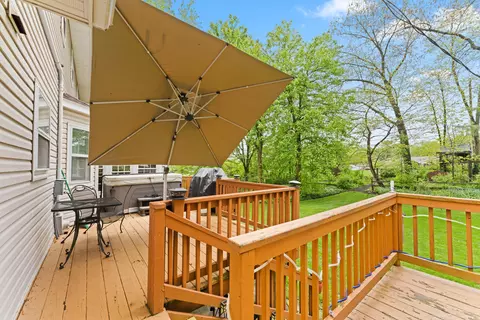 Exterior - 115 Cottswold Dr, Delaware, OH 43015 photo 16 of 21