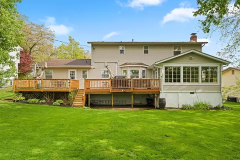 Exterior - 115 Cottswold Dr, Delaware, OH 43015 photo 3 of 21