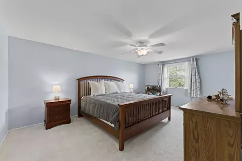 Bedroom - 115 Cottswold Dr, Delaware, OH 43015 photo 1 of 8