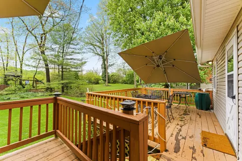 Exterior - 115 Cottswold Dr, Delaware, OH 43015 photo 17 of 21