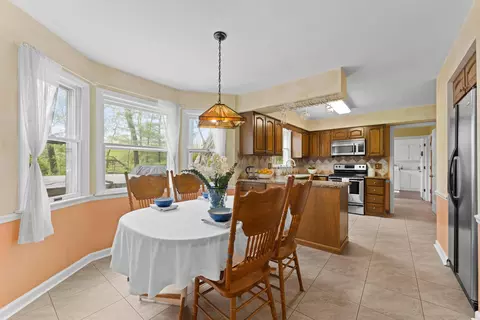 Dining - 115 Cottswold Dr, Delaware, OH 43015 photo 3 of 4