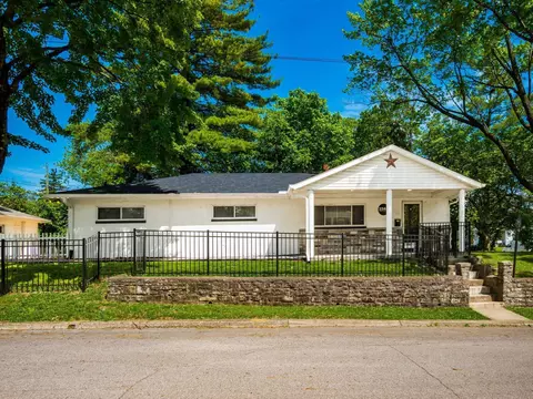 2584 E 5th Ave, Columbus, OH 43219