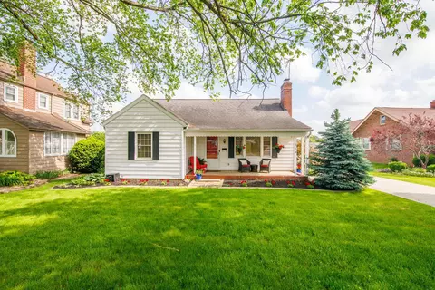 214 E Main St, Ashville, OH 43103