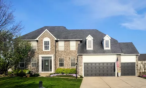 104 Alder Ct, Pataskala, OH 43062