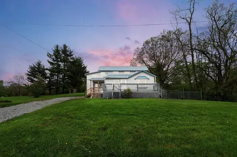 16569 Murray Rd, Mount Vernon, OH 43050
