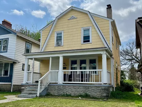 829 Siebert St, Columbus, OH 43206