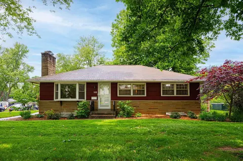 125 S Hamilton Rd, Columbus, OH 43230
