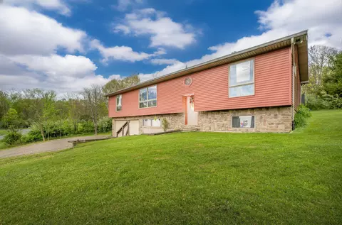 116 Heatherwood Dr, Howard, OH 43028
