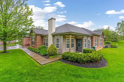 112 Alexander Lawrence Dr, Pickerington, OH 43147