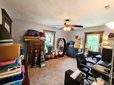 Bedroom - 2707 Springfield Xenia Rd, Springfield, OH 45506 photo 2 of 3
