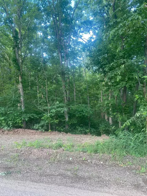 14065 Portie Flamingo Twp Road 293 Rd, Corning, OH 43730