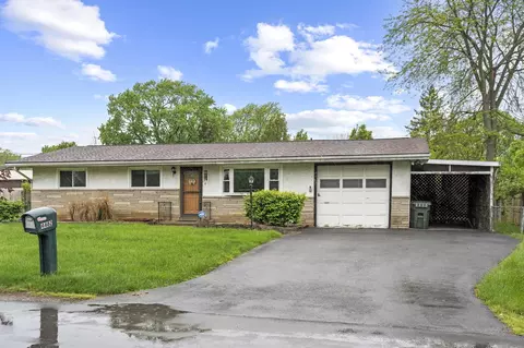4482 Beacon Hill Rd, Columbus, OH 43228