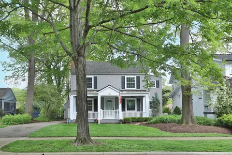 198 N Roosevelt Ave, Bexley, OH 43209