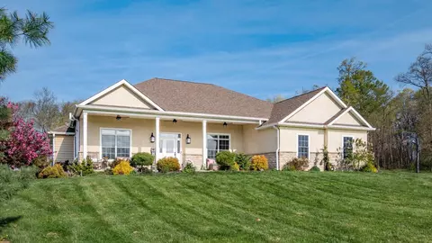 4225 Election House Rd NW, Lancaster, OH 43130