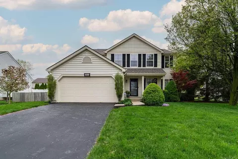 952 Military Dr, Galloway, OH 43119
